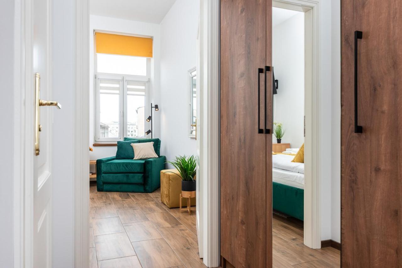 Premium Splendid Old Town Suites - By Upstairs Krakow Exterior photo